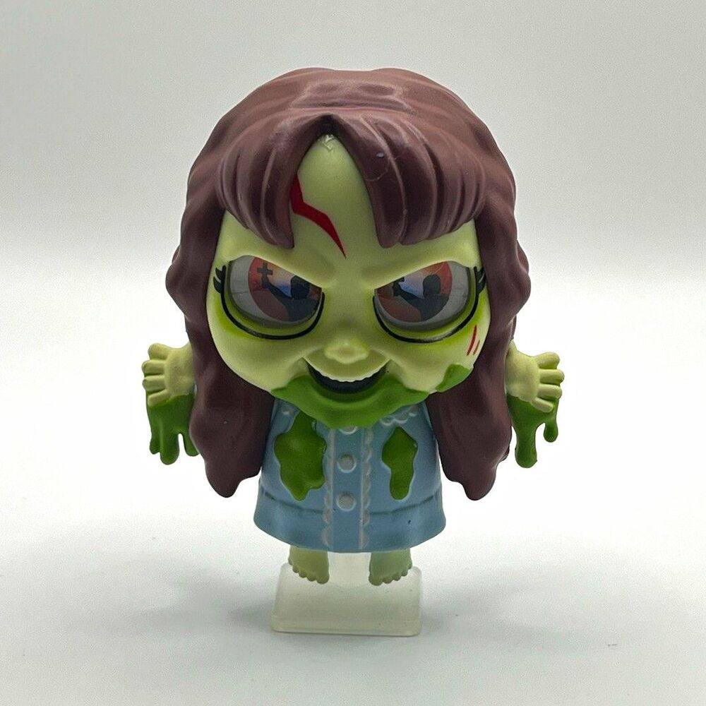 Just Play Tiny Nightmares Regan The Exorcist Terrif-Eyes Series 2 Horror Figure